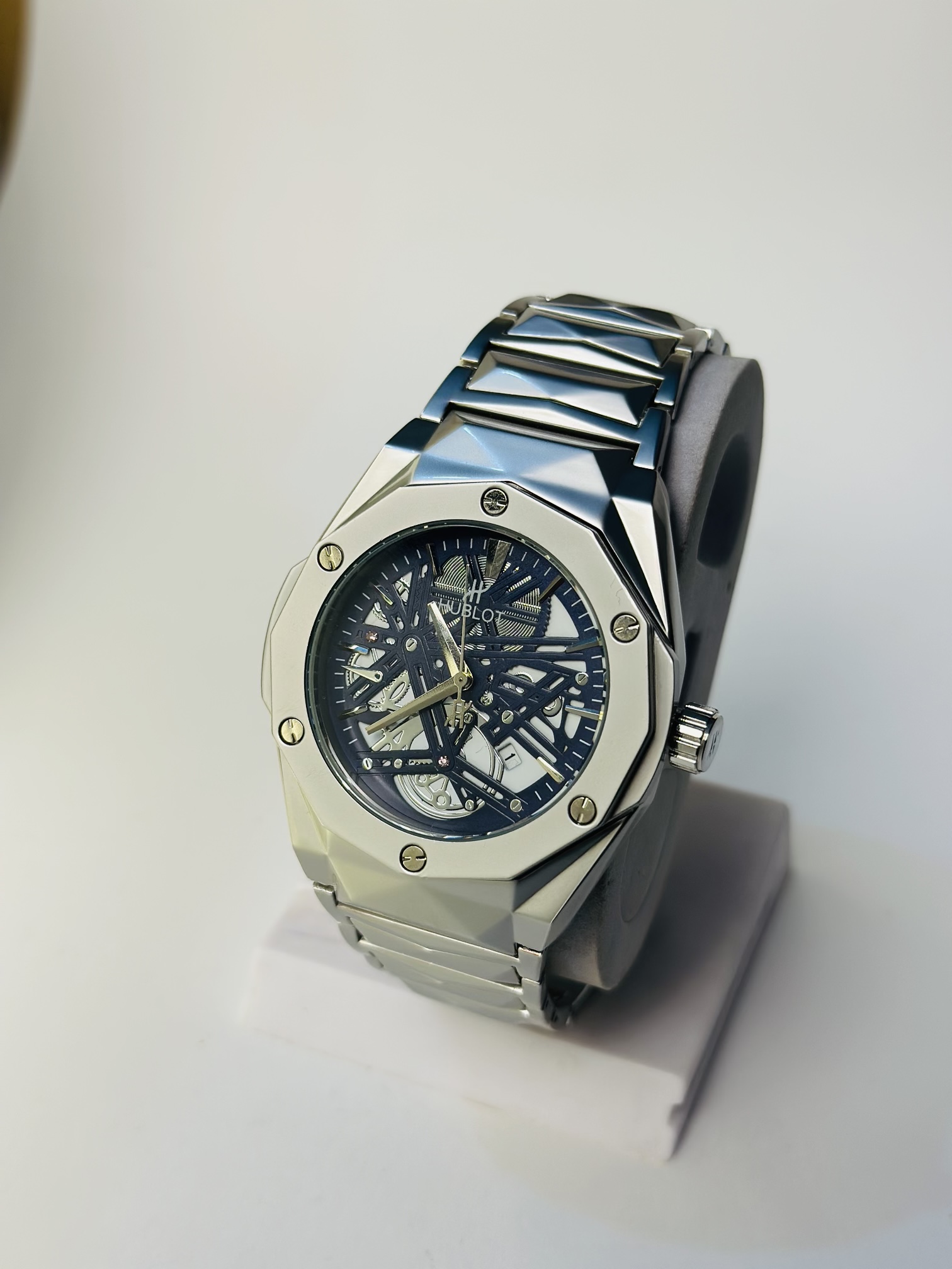 IMG_5763 HUBLOT SILVER SKELETON Watch For Men High Quality Waterproof Full Stainless Steel Active Date Fashionable Quartz Watch - Image 1